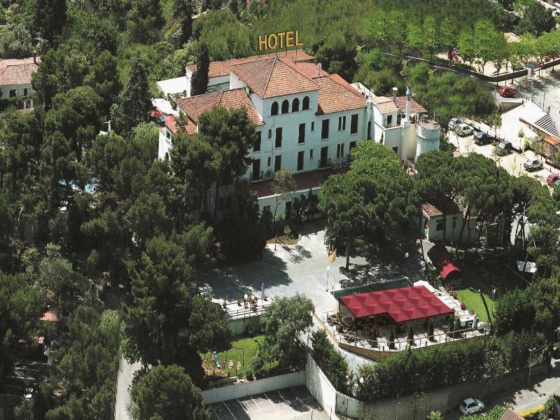 Hotel El Castell Sant Boi de Llobregat Eksteriør billede